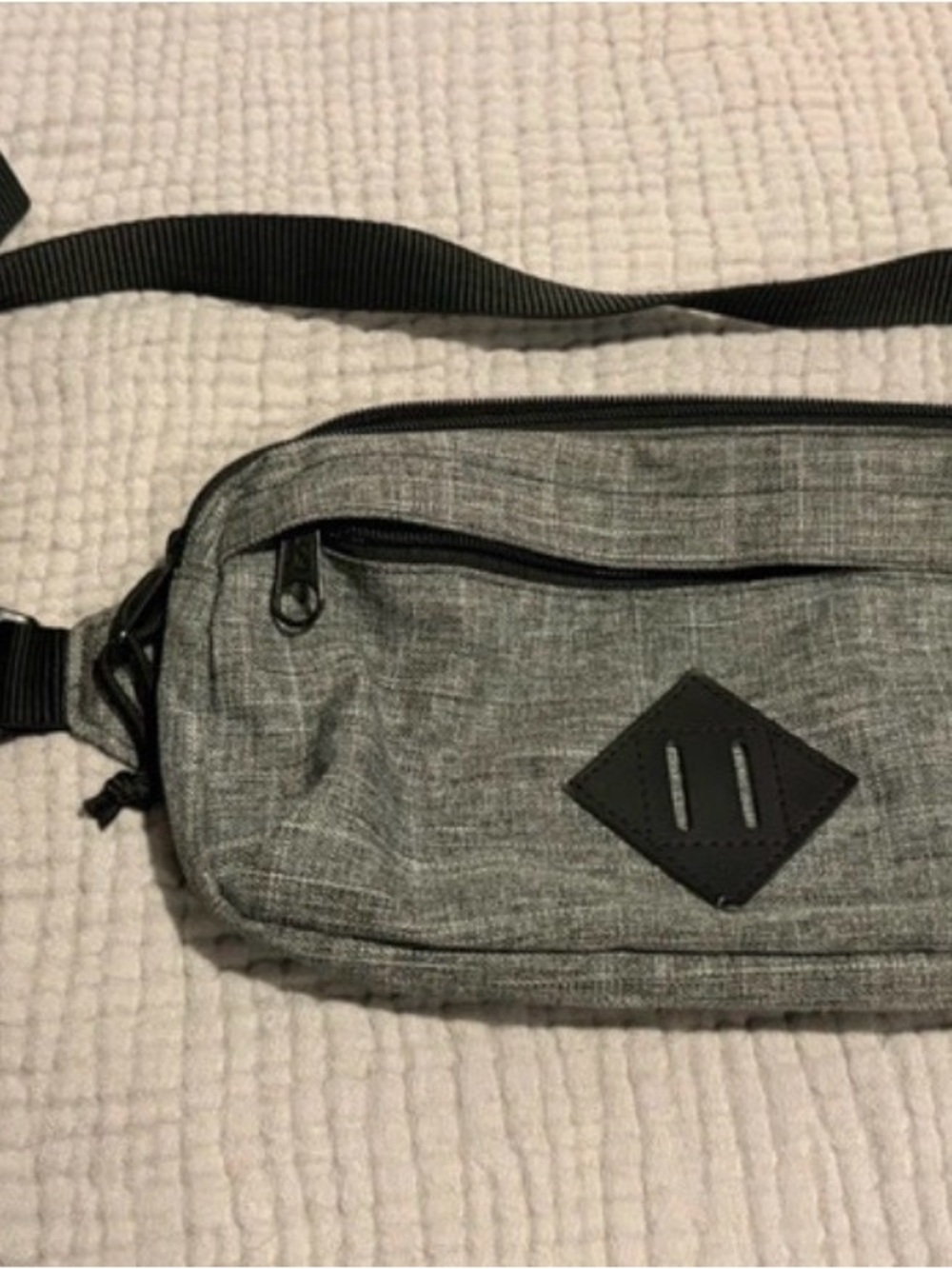 JanSport Gray Heather Waist Pack / Fanny Pack – Crossbody Bag